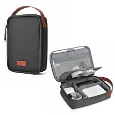 MINIMAL TECH POUCH TRAVEL POUCH / Gray - WiWU