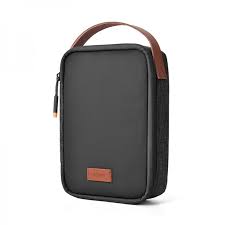 MINIMAL TECH POUCH TRAVEL POUCH / Gray - WiWU