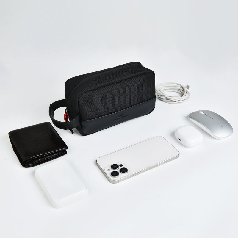Essen Travel Pouch - WiWU